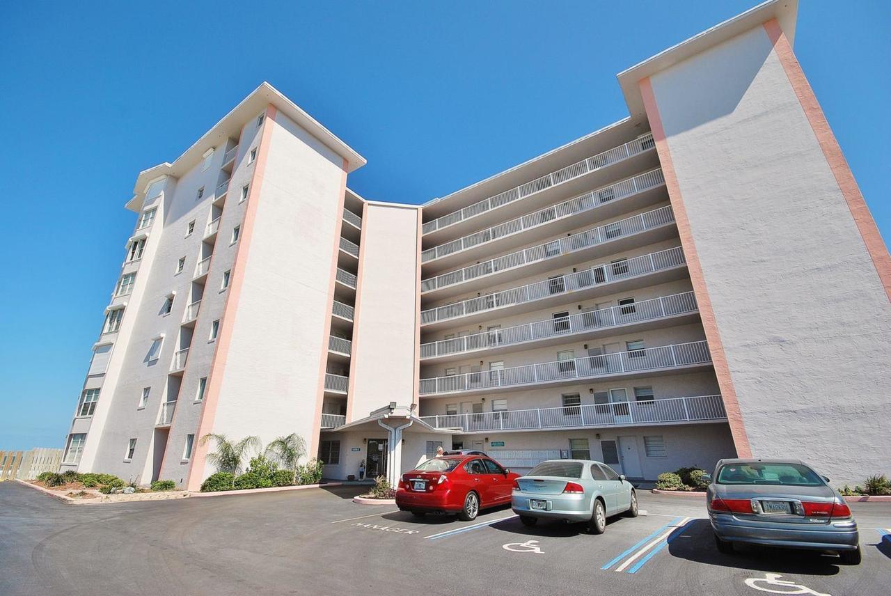 Ponce De Leon Towers Apartment New Smyrna Beach Exterior photo